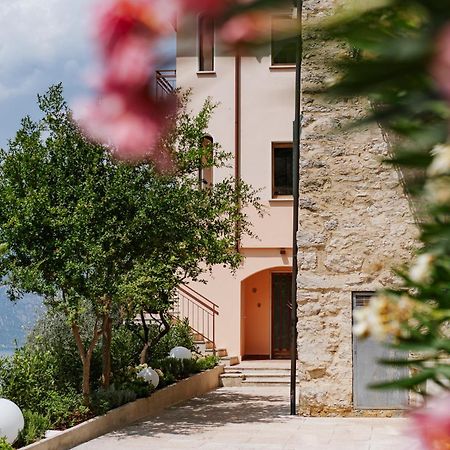 View Garda Lake Brenzone sul Garda Buitenkant foto