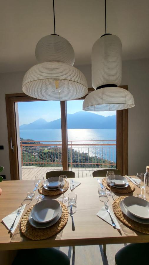 View Garda Lake Brenzone sul Garda Buitenkant foto