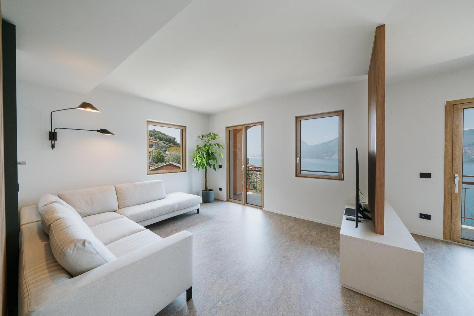 View Garda Lake Brenzone sul Garda Buitenkant foto