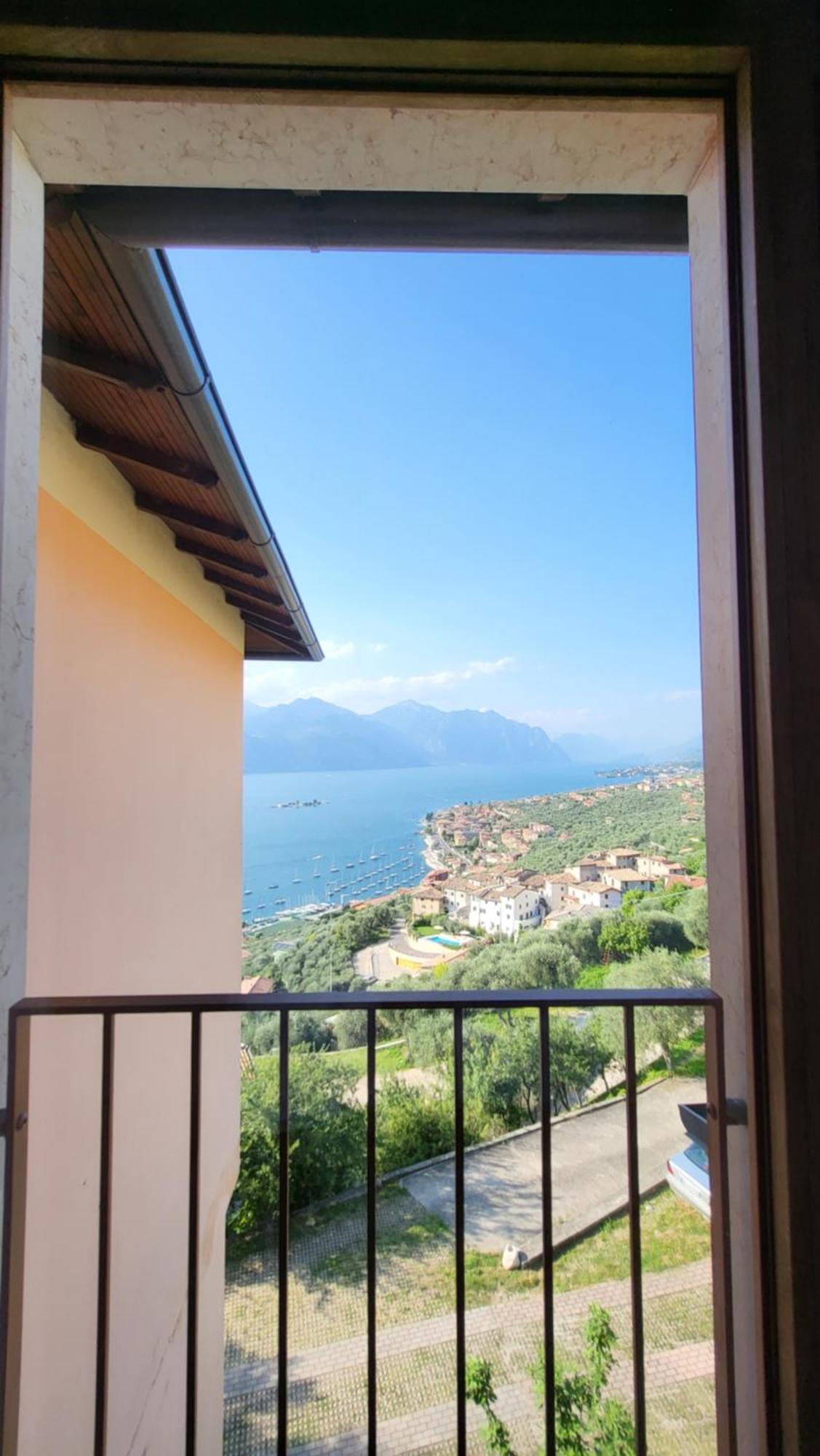 View Garda Lake Brenzone sul Garda Buitenkant foto